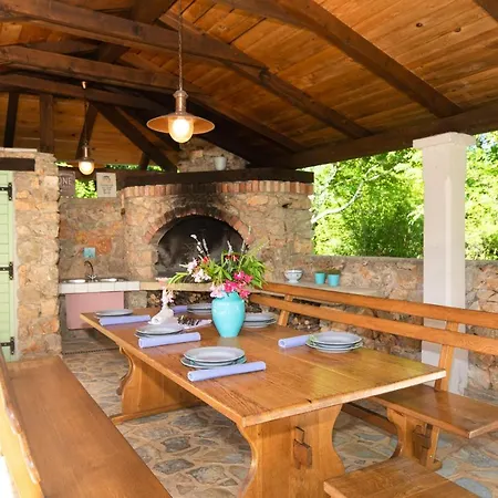 Vila Lemon Bellissima