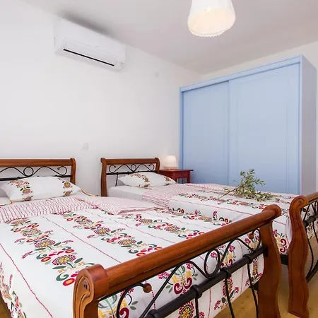 Lemon Bellissima Vila *